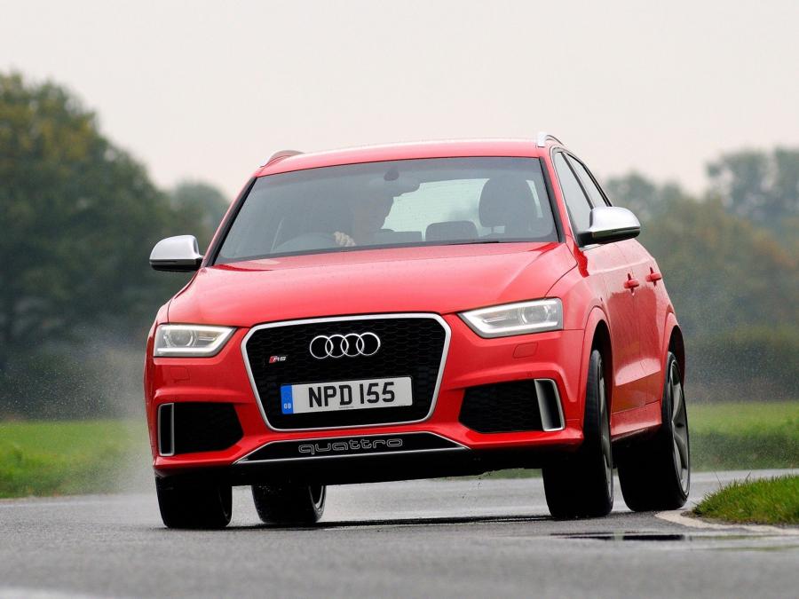  Audi RS Q3 (8U) 2013 года  (UK) (фото 11 из 19)
